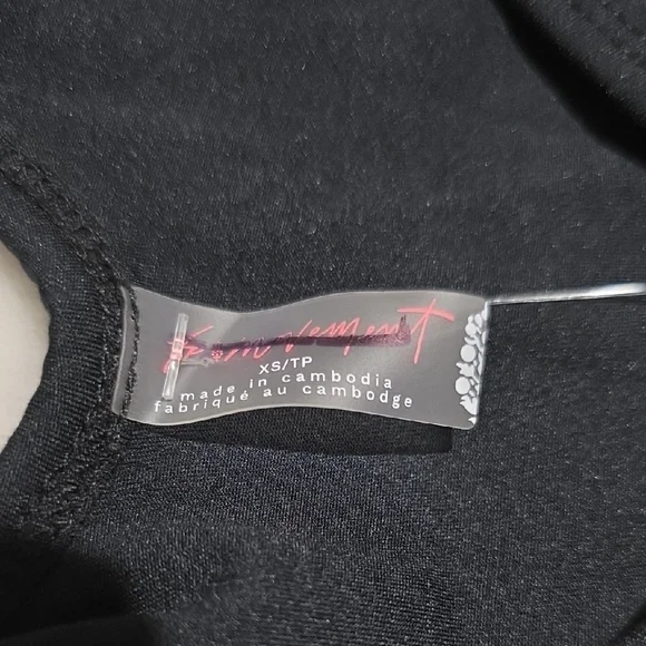 FP‎ MOVEMENT BY FREE PEOPLE Easy Tiger Shorties Romper. XS - Picture 12 of 13